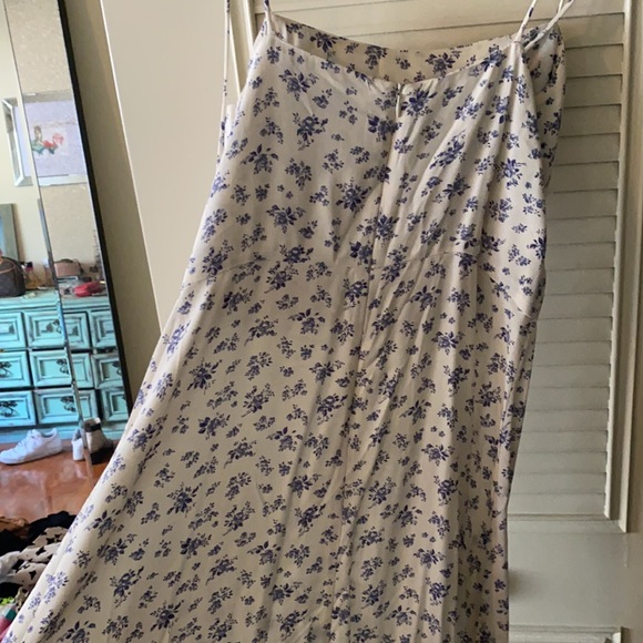 Reformation Peach Dress - Picture 6 of 6